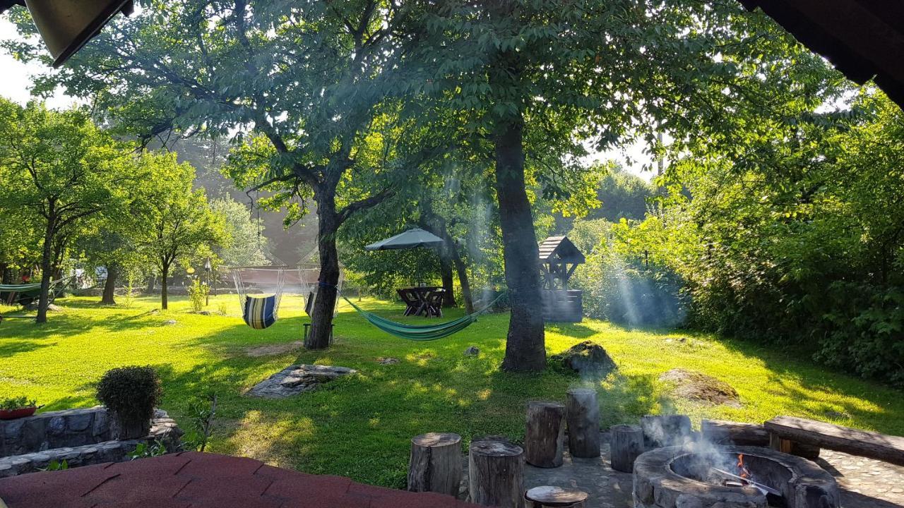 Casa Bunicului Villa Vistisoara Bagian luar foto