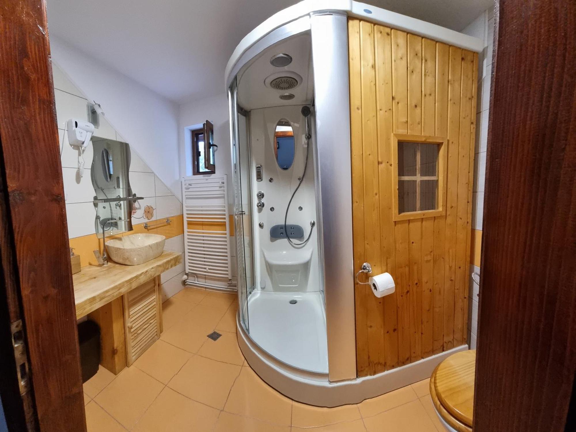 Casa Bunicului Villa Vistisoara Ruang foto